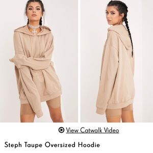 PrettyLittleThing Steph Oversized Hoodie